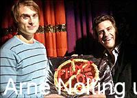 Arne Nolting und Jan Martin Scharf mit dem Mainzer Rad Arne Nolting und Jan Martin Scharf mit dem Mainzer Rad