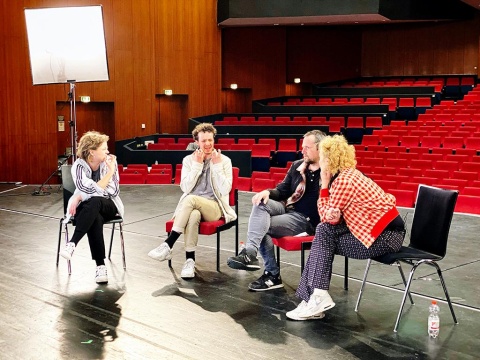 Linda Belinda Podzus, Felix Briegel, Prof. Titus Georgi und Katja Riemann; ; Foto: © Birgit Kleber / Medea Film Factory