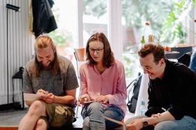 Wilke Könken, Franziska Gröne und Christian Neuhof von Team Rainer im Workflow