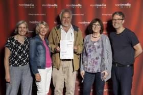 nordmedia Kinoprogrammpreis 2024 im CITY 46/ Kommunalkino Bremen: Cinema im Leinepark Neustadt a. Rübenberge (v.l. Petra Schleuning,  Rita Strauß, Andreas Plötz, Gudrun Bischoping, Robert Thalheim)