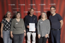 nordmedia Kinoprogrammpreis 2024 im CITY 46/ Kommunalkino Bremen: Kommunalkino Verden (v.l. Petra Schleuning, Friederike Vasen, Jürgen Menzel, Jutta Behning, Robert Thalheim)