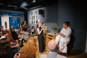 Ilona Rieke beim Q&A mit Sophya Frohberg