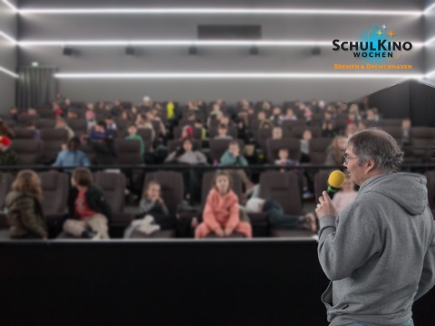 Meeresbiologe Dr. Hauke Flores im CineMotion Bremerhaven bei CHECKER TOBI © SchulKinoWoche Bremen