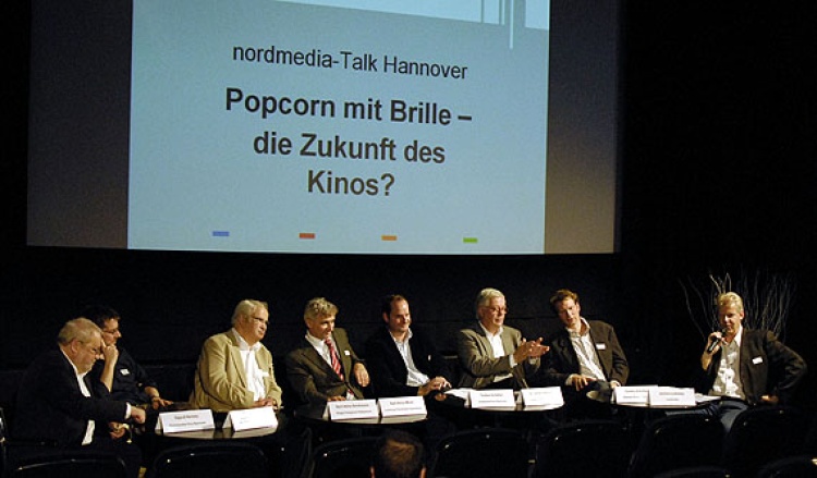 Sigurd Hermes, Volker Kufahl, Karl-Heinz Brinkmann, Karl-Heinz Meier, Torben Scheller, Dr. Detlef Roßmann, Carsten Schuffert und Jochen Coldewey (v.l.)