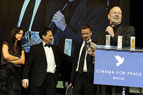 Nadia Soraya Hennrich, Ken Meyer, Kai Sehr und Rene Kock bei der Gala in Berlin; Foto: Brauer