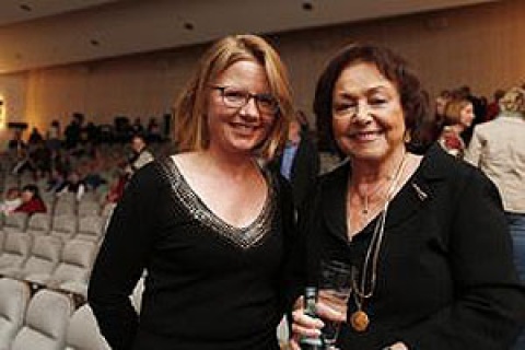 Festivalleiterin Silke Santjer und Elisabeth Wicki-Endriss