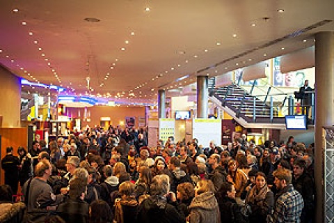 das Publikum im C1 Cinema