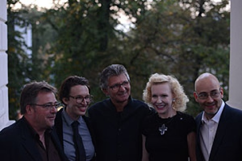 die Gäste des Eröffnungsfilms: Produzent Herbert Schwering, Regisseurin Lola Randl und Hauptdarstellerin Sunnyi Melles Mit Gerd Schwander (Mitte) und Torsten Neumann (rechts)