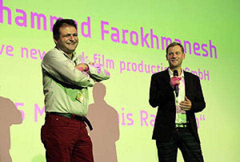 45 MINUTEN BIS RAMALLAH: Produzent Mohammad Farokmanesh mit Festivalleiter Florian Vollmers (v.l.)