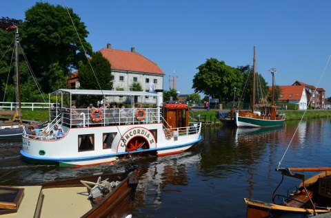 Raddampfer Concordia II ® www.ostfriesland.de