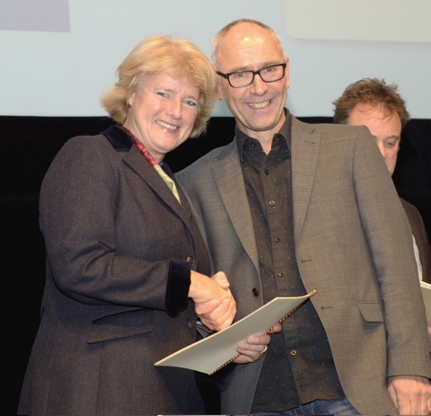 Kulturstaatsministerien Prof. Monika Grütters mit Robert Erdmann von der Schauburg in Bremen