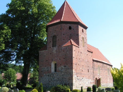 St. Briccius Kirche in Huntlosen