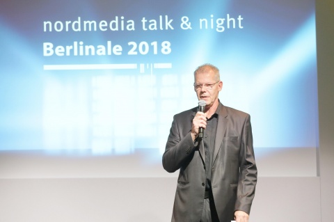 Jochen Coldewey begrüßt die Gäste zum nordmedia talk
