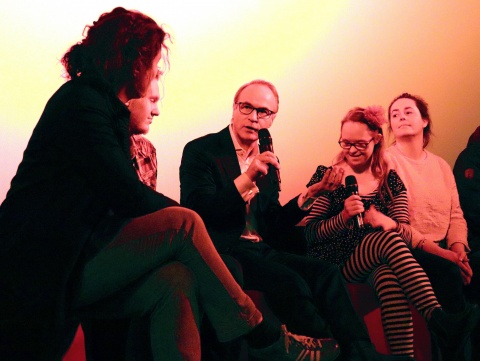 Gesprächsrunde zu SIMPEL mit Produzent Michael Lehmann (Mitte) und Schauspielerin Neele Buchholz (daneben rechts)