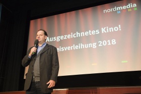 nordmedia Kinoprogrammpreis 2018 in den Kronen-Lichtspielen in Bad Pyrmont: Begrüßung durch Torben Scheller (Kronen-Lichtspiele Bad Pyrmont)