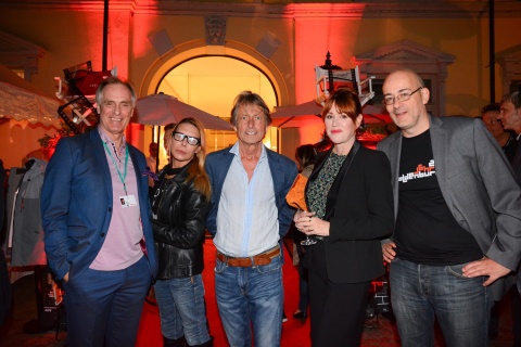 v.l.: Keith Carradine, Deborah Kara Unger, Bruce Robinson, Molly Ringwald und Torsten Neumann beim Audi-Empfang am Oldenburger Schloss.