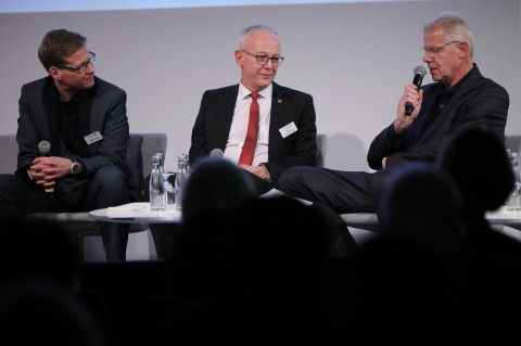 Ansgar Ahlers, Martin Gerenkamp und Jochen Coldewey im Talk