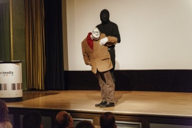 nordmedia Kinoprogrammpreis 2019 in den Gronauer-Lichtspielen in Gronau: Auftritt des Klappmaul-Komikers Werner Momsen