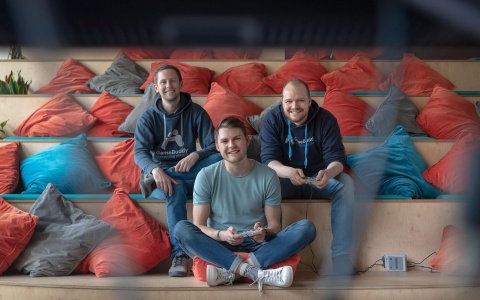 GameBuddy GmbH, v.l.n.r.: Julian Suttner (CEO), Cedric Deege (CTO) und Niklas Hatje (CEO)