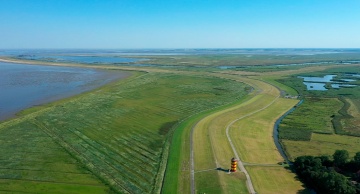 "Wasserreich Ostfriesland: Tide, Typen und Taucher"