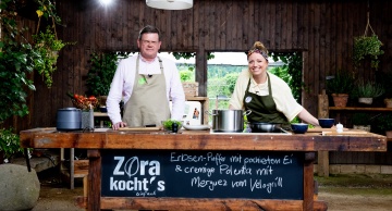 "Zora kochts einfach (6): Sommergemüse und Merguez"