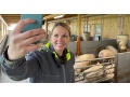 "Jung, modern, Landwirtin:  Mit Hof und Handy in die Zukunft"